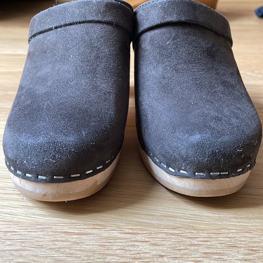 MAGUBA Stockholm Nubuck High Heel Clogs - Picture 6 of 9